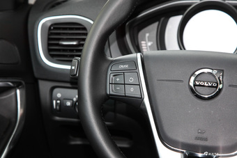 2018款沃尔沃V40 1.5T自动T3 智雅版