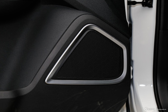 2016款森雅R7 1.6L手动智能型