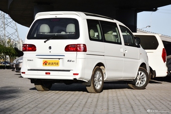 2018款菱智M5 1.6L手动7座豪华型