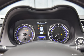 2016款英菲尼迪Q50L 2.0T自动悦享版