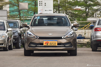 2016款骏派A70 1.6L自动豪华型 