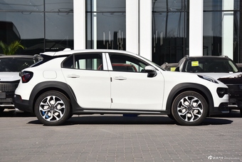 2018款领克02 1.5T自动两驱劲版