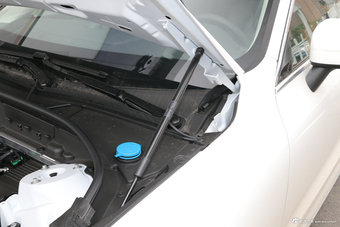 2019款沃尔沃XC60 2.0T自动四驱T5智雅豪华版