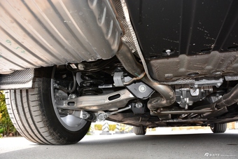 2018款捷豹XFL 2.0T自动200PS精英版