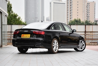 2018款奥迪A6L 3.0T自动30周年年型 45 TFSI quattro 运动型