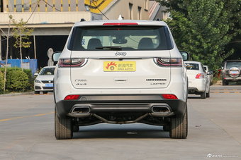 2018款大指挥官2.0T自动四驱臻享版