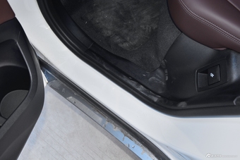 2019款宝马X4 2.0T自动xDrive25i M运动套装