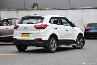 2015款ix25 2.0L 自动四驱领先型