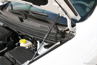 2018款大指挥官2.0T自动四驱臻享版