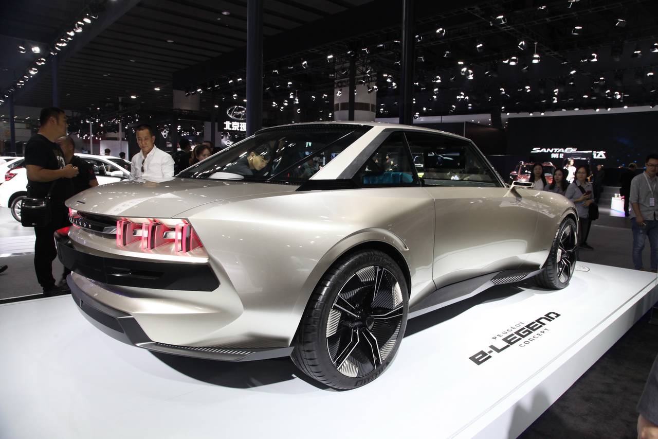 实拍：标致全新概念车E-legend亚洲首秀