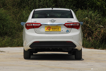 2016款海马M3 1.5L手动舒适型天窗版