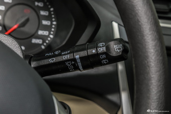 2015款风云2 1.5L手动新意版