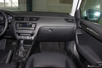 2017款明锐 1.6L自动智行版