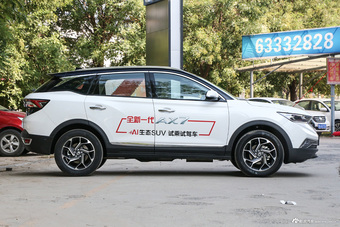2019款风神AX7 1.6T自动AI领航型 