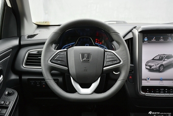 2017款纳智捷 U5 SUV 1.6L CVT名士版