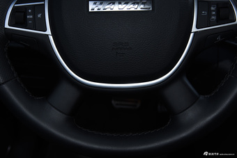 2016款哈弗H9 2.0T自动豪华型7座