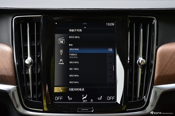 2019款沃尔沃S90 2.0T自动T5智尊版