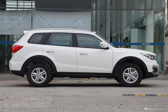 2017款海马S7 1.8T自动领先版