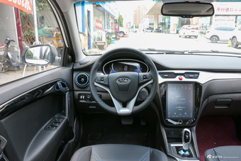 2018款江淮iEVA50新能源 豪华智享型