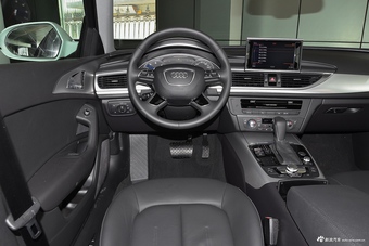 2017款奥迪A6L 2.5L自动30 FSI技术型