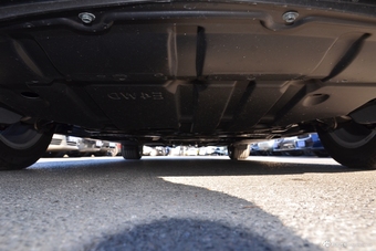 2019款英菲尼迪Q70L 2.0T自动豪华版