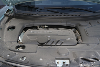 2018款风光S560 1.8L手动豪华型7座