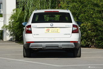 2018款明锐旅行版1.4T TSI280 DSG旗舰版