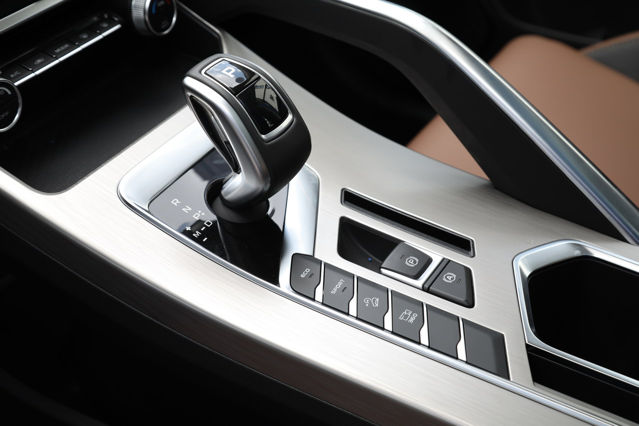 2019款吉利缤越1.5T 260T DCT游侠