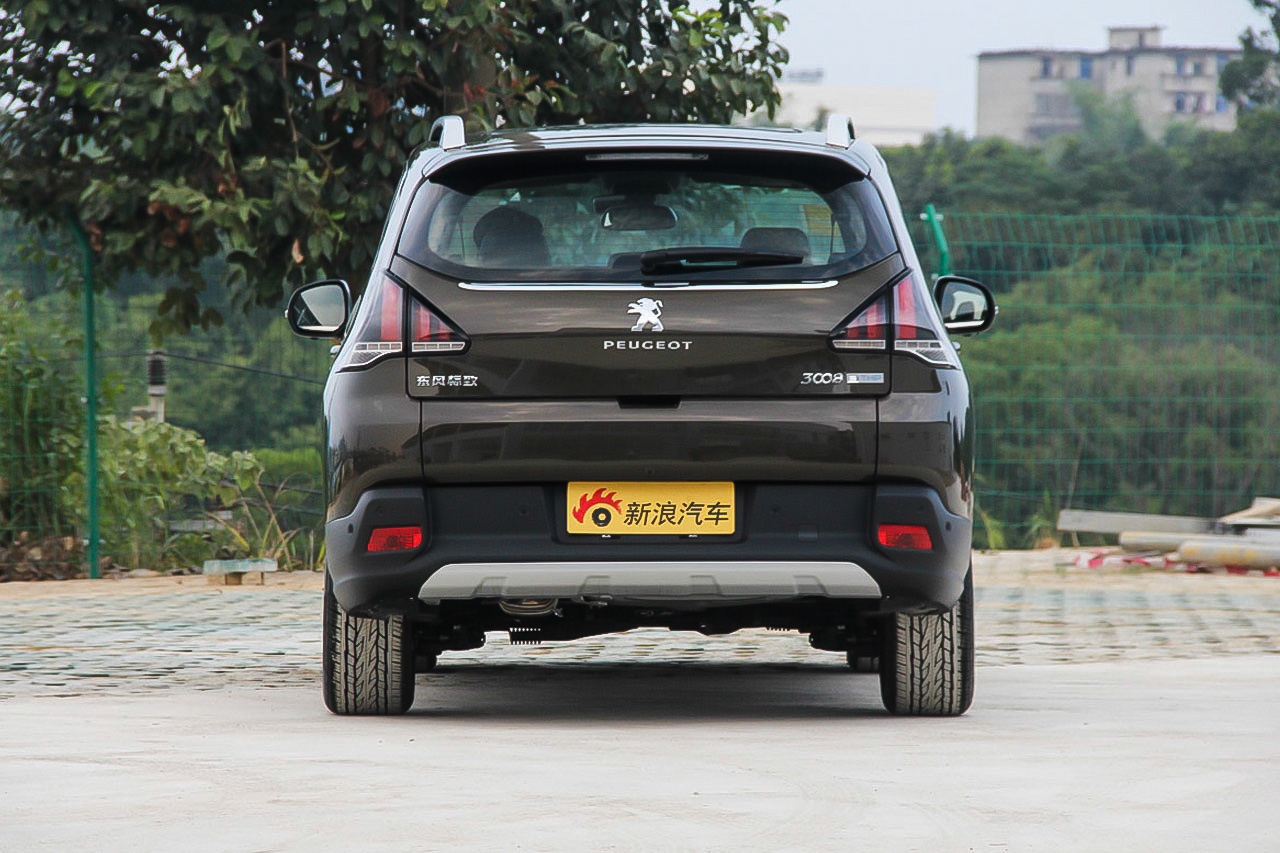 2016款标致3008 1.6THP自动至尚版