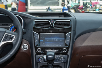 2016款海马V70 1.5T自动适·畅型 6座