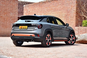 2018款领克02 1.5T两驱