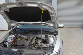 2017款蔚领1.4T自动豪华型