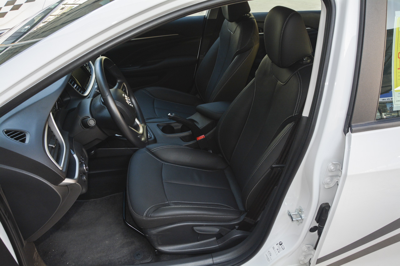 2017款英朗1.5L自动豪华型15N