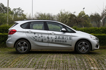 2015款宝马2系Gran Tourer 218i 1.5T自动运动设计套装