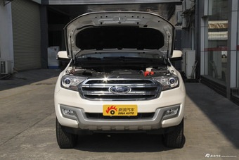 2017款撼路者2.0T自动四驱豪华版汽油7座