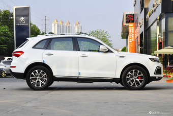 2016款众泰T600 2.0T自动尊贵型运动版