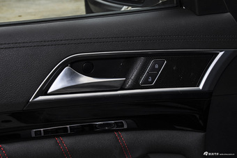 2016款猎豹CS10 2.0T自动尊享型