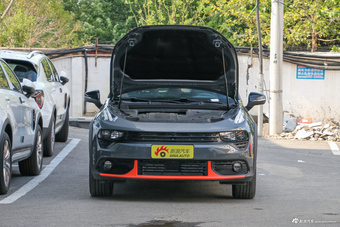 2018款领克02 1.5T自动两驱耀Pro版