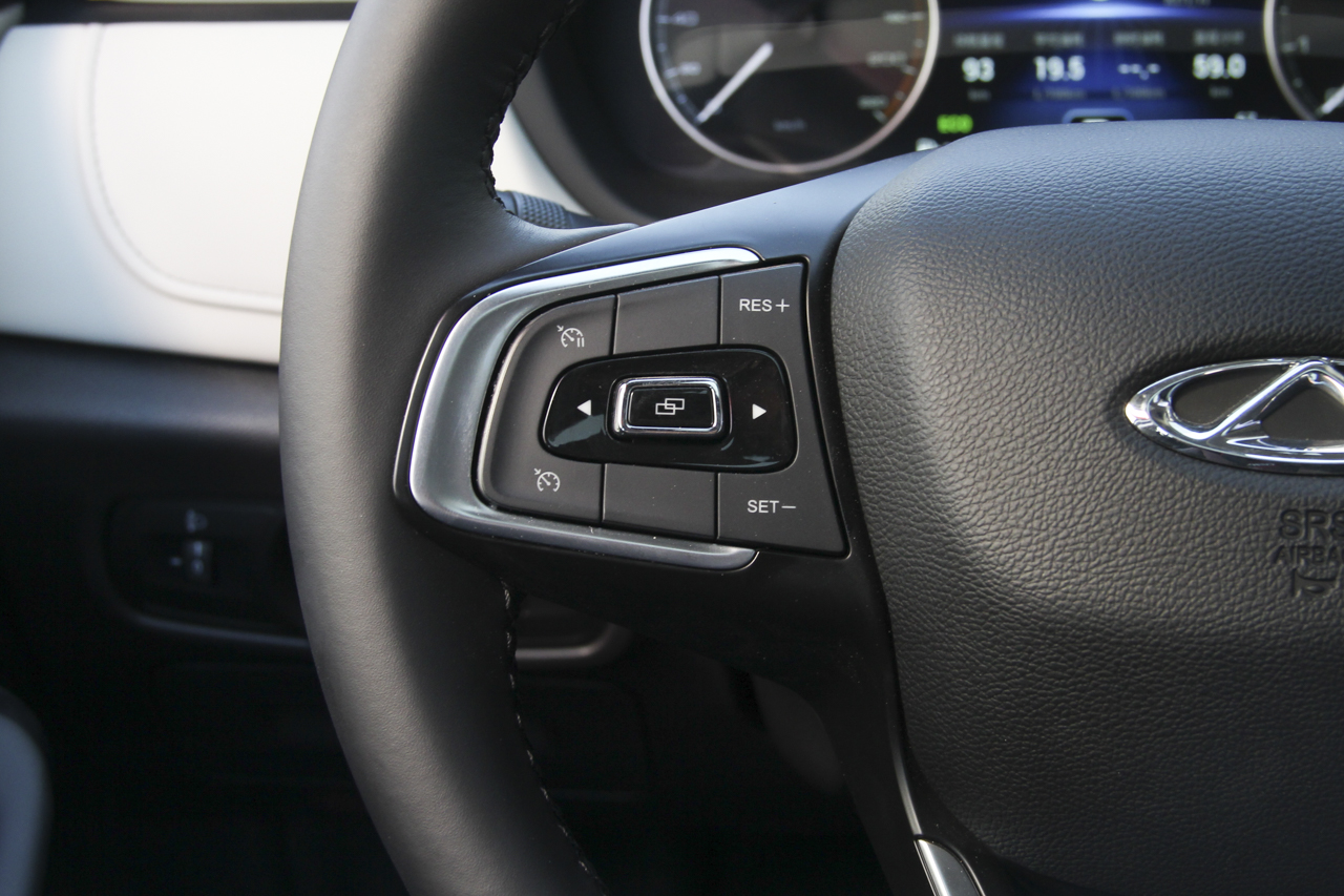 2018款艾瑞泽GX 1.5T CVT型色版