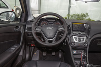 2016款艾瑞泽5 1.5L手动领锐版 秀色金