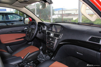 2017款揽福1.9T手动柴油两驱旗舰版7座