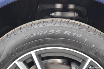 2018款奥迪Q5L 2.0T自动40 TFSI Life Style 