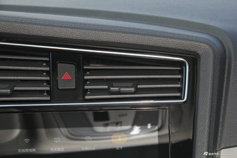 2018款启辰D60 1.6L自动智联精英版