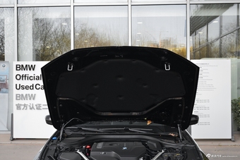 2019款宝马5系2.0T自动525Li 豪华套装