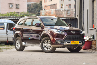 2016款驭胜S350 2.0T自动四驱汽油超豪华版5座