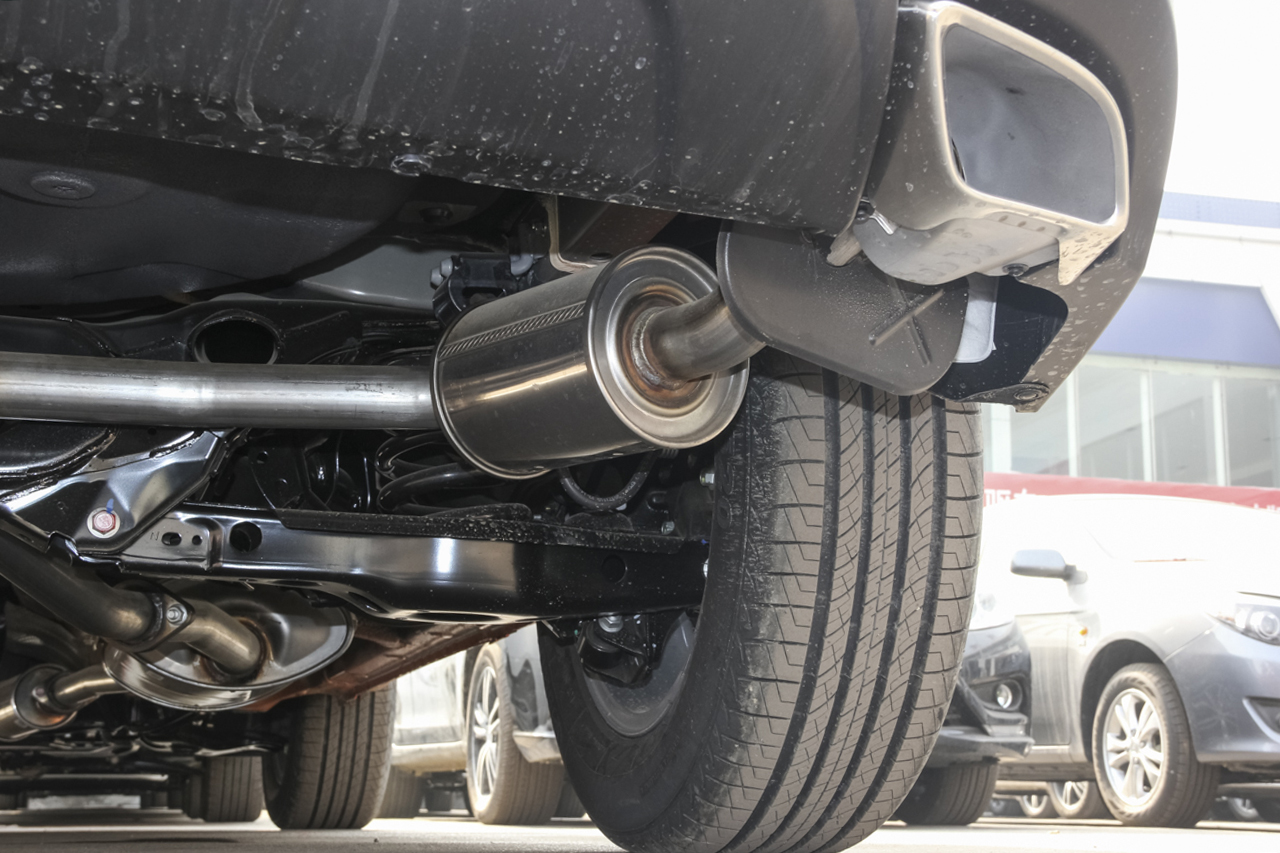 2017款比亚迪宋盖世升级版1.5TI手动精英型 