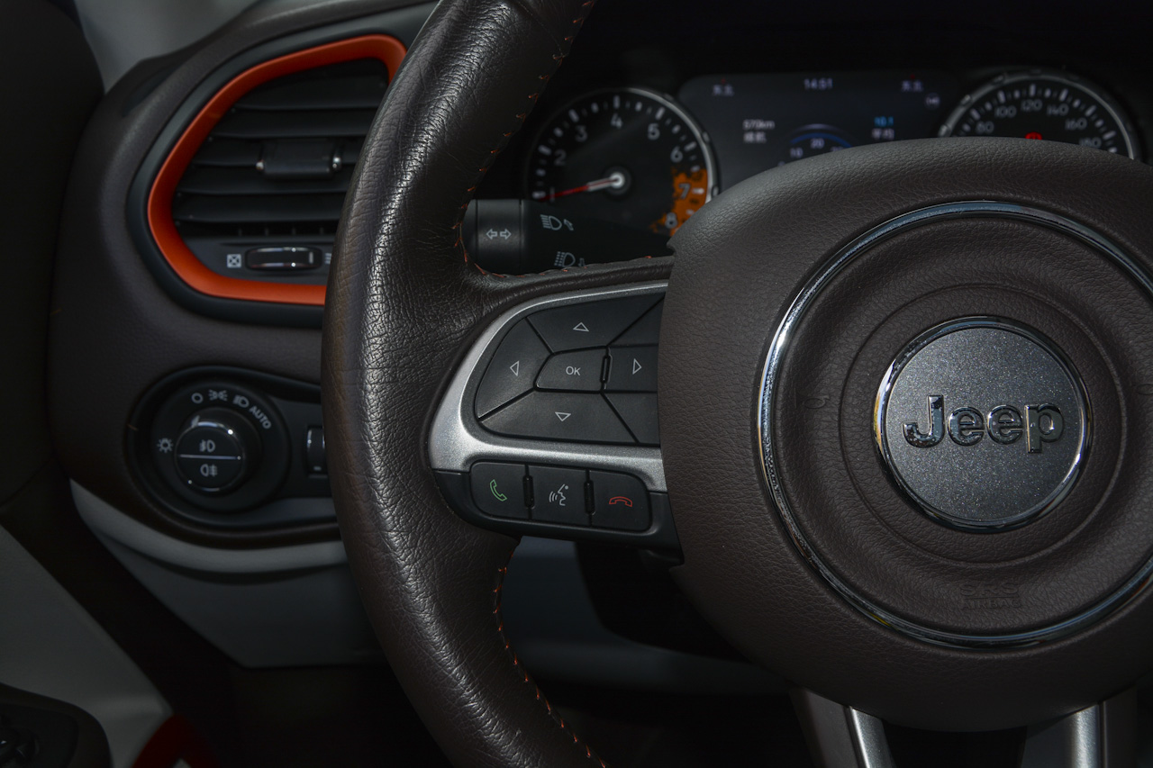 2017款自由侠1.4T自动智能版