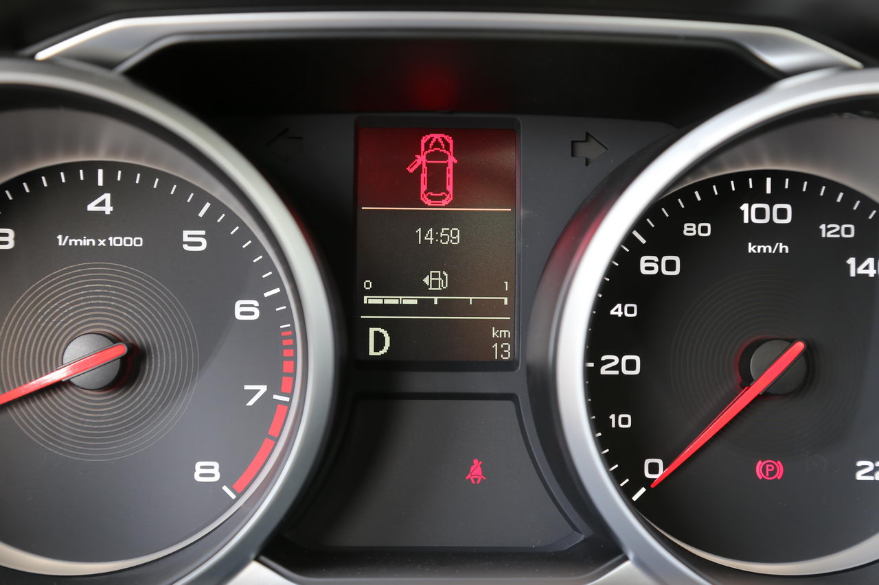 2017款锐腾2.0T 30T自动四驱旗舰版