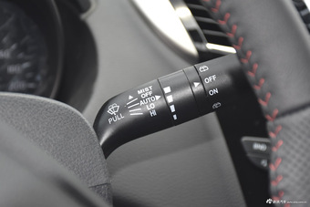 2017款海马S5强动力版1.5T手动尊贵型