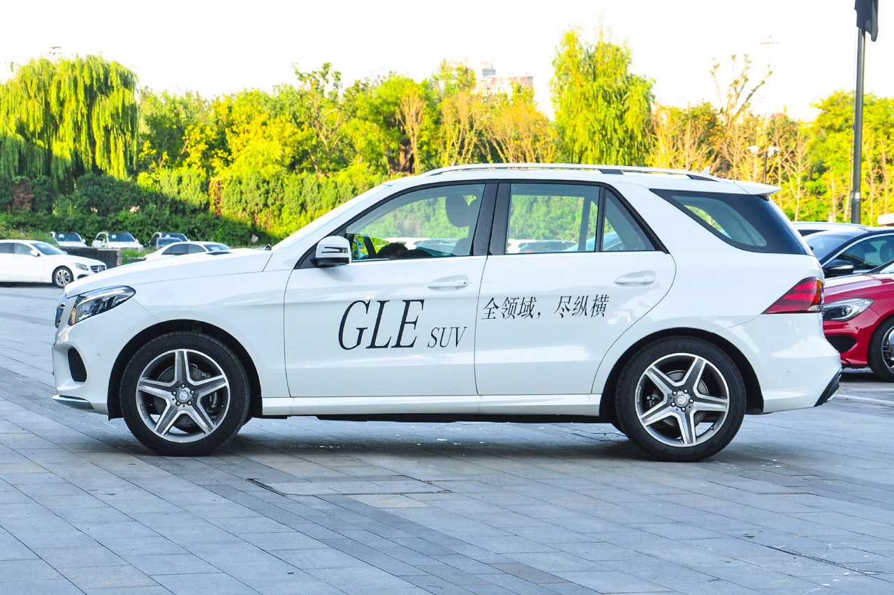 2015款奔驰GLE级 400 3.0T自动4MATIC